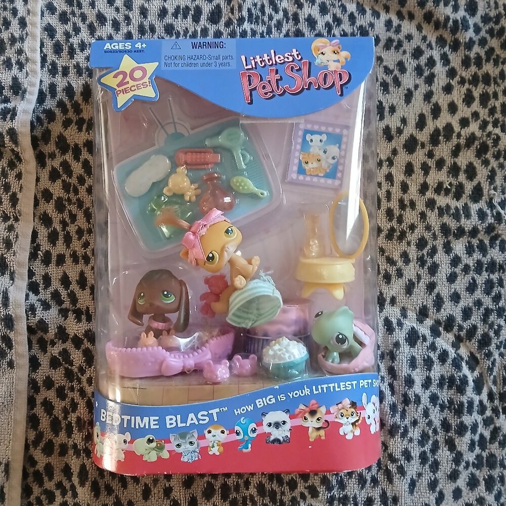 2004 unopened littlest pet shop bedtime blast